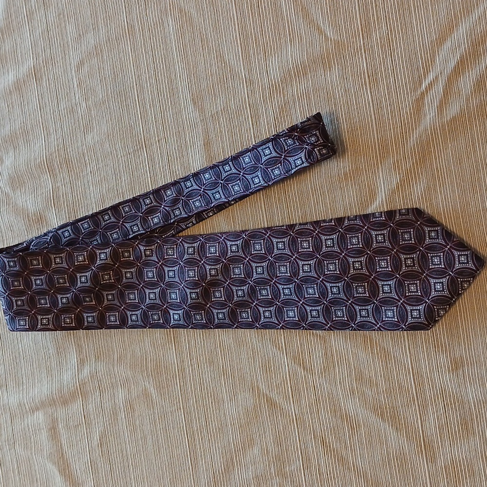 PRONTO• UOMO Couture Geometric Patterned Tie - Burgundy/Blue/Grey - Picture 6 of 6